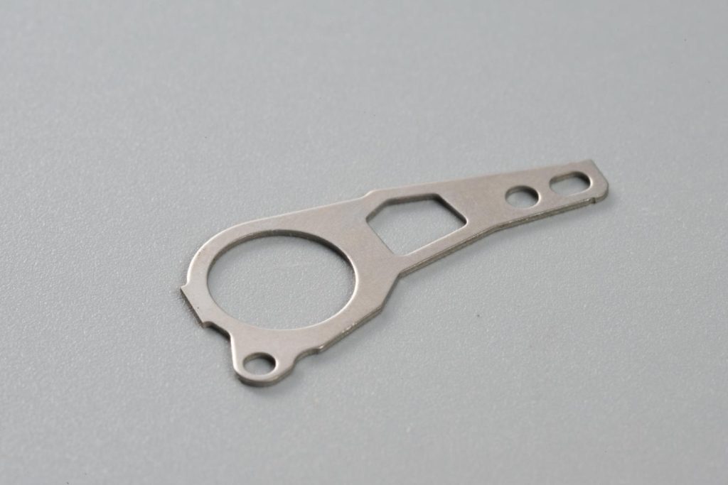 プレス加工品